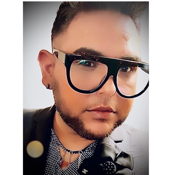 Meet your Posher, Joe - Picture 2 of 2